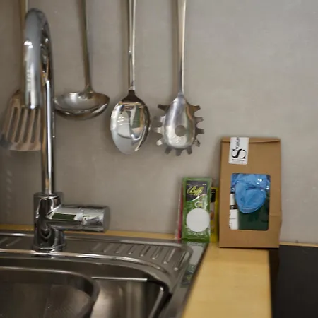 Scugnizzo Apartman *