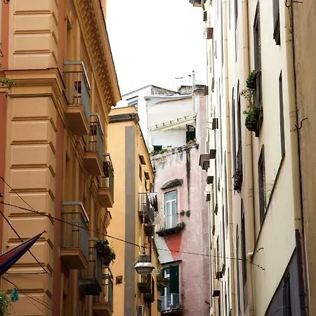 Scugnizzo 那不勒斯